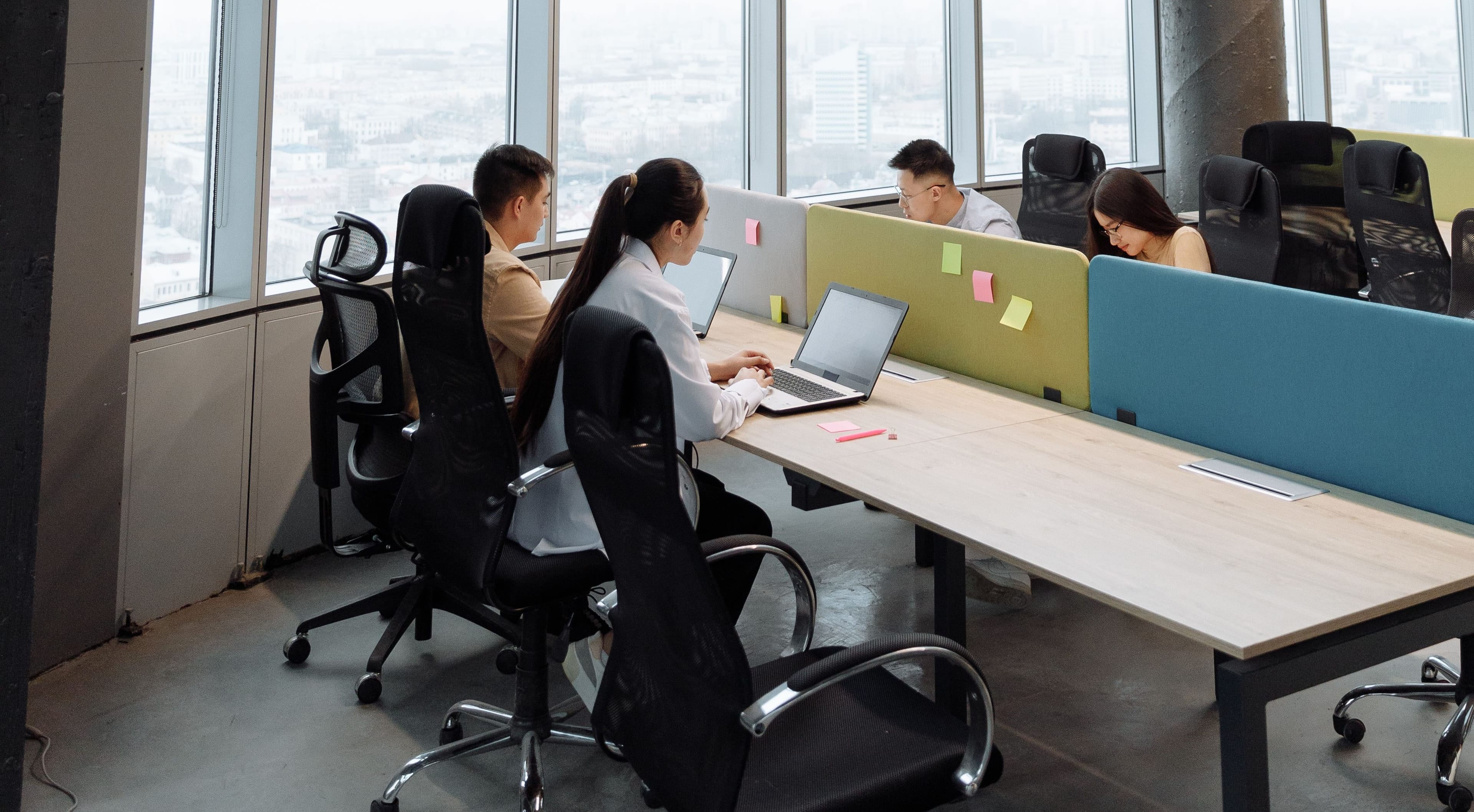 A client meeting around a table